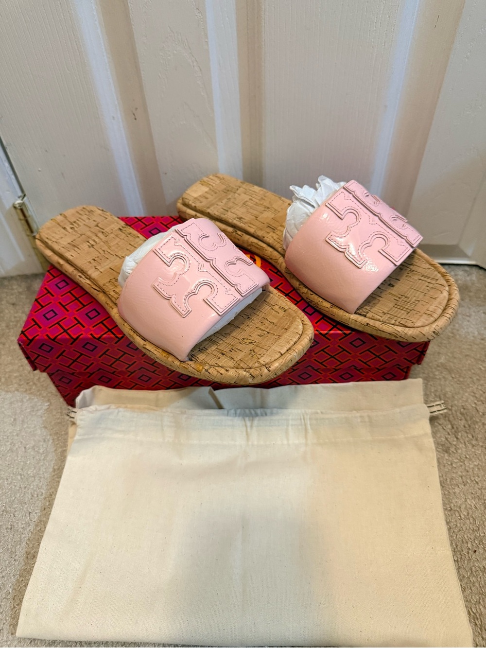 Tory Burch Patent leather Pink Cork Slide Sandals with Logo Strap